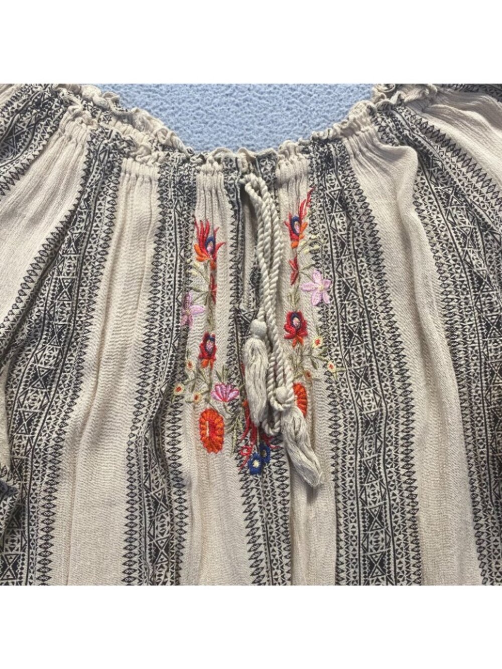 Hannah Womens Embroidered Floral Tassel Top Shirt Blouse Size XL - Picture 11 of 11